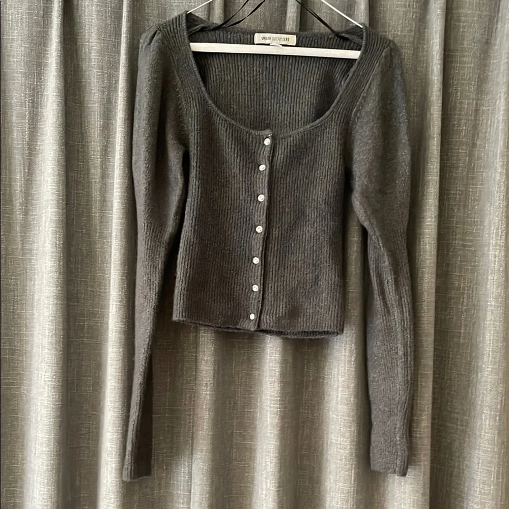 Gray Button-Up Ribbed Top - Picture 1 of 3